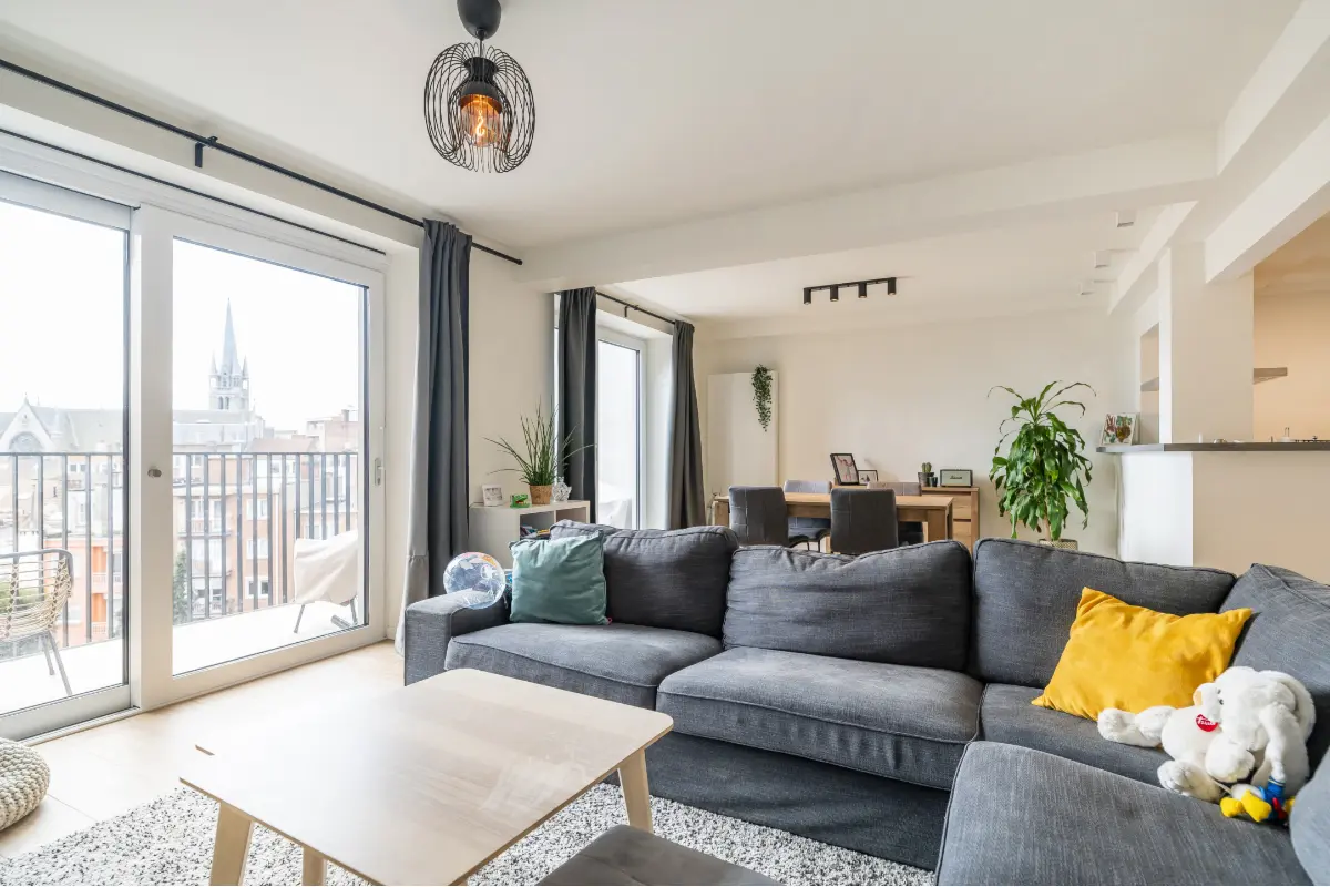 Appartement à louer à Molenbeek-Saint-Jean 1080 1250.00€ 2 chambres 80.00m² - annonce 755416