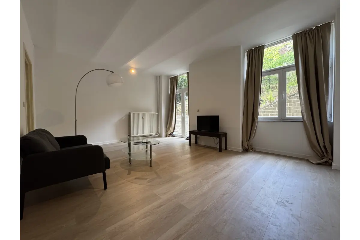 Appartement te  in Brussel 1000 800.00€ 1 slaapkamers 50.00m² - Zoekertje 755667
