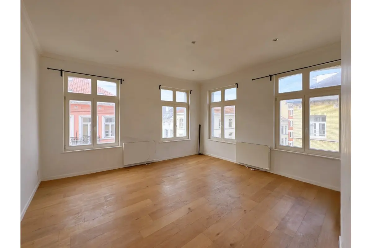 Studio à vendre à Bruxelles 1000 149000.00€ 1 chambres 38.00m² - annonce 755820