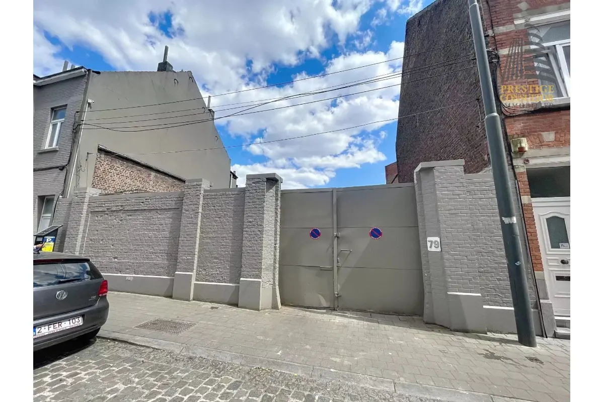 Grond te  koop in Anderlecht 1070 569000.00€  slaapkamers m² - Zoekertje 756307