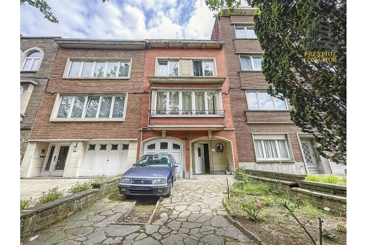 Huis te  koop in Sint-Jans-Molenbeek 1080 519000.00€ 3 slaapkamers 165.00m² - Zoekertje 756304