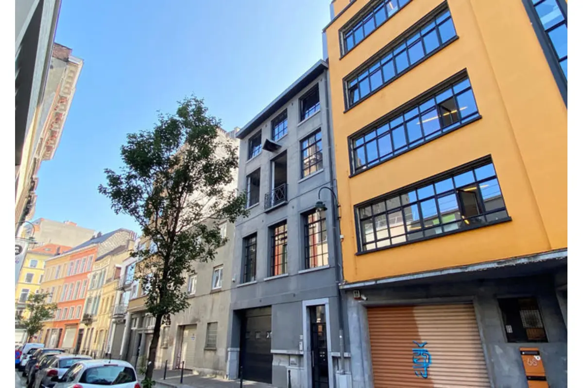 Box à vendre à Bruxelles 1000 30000.00€  chambres m² - annonce 755880
