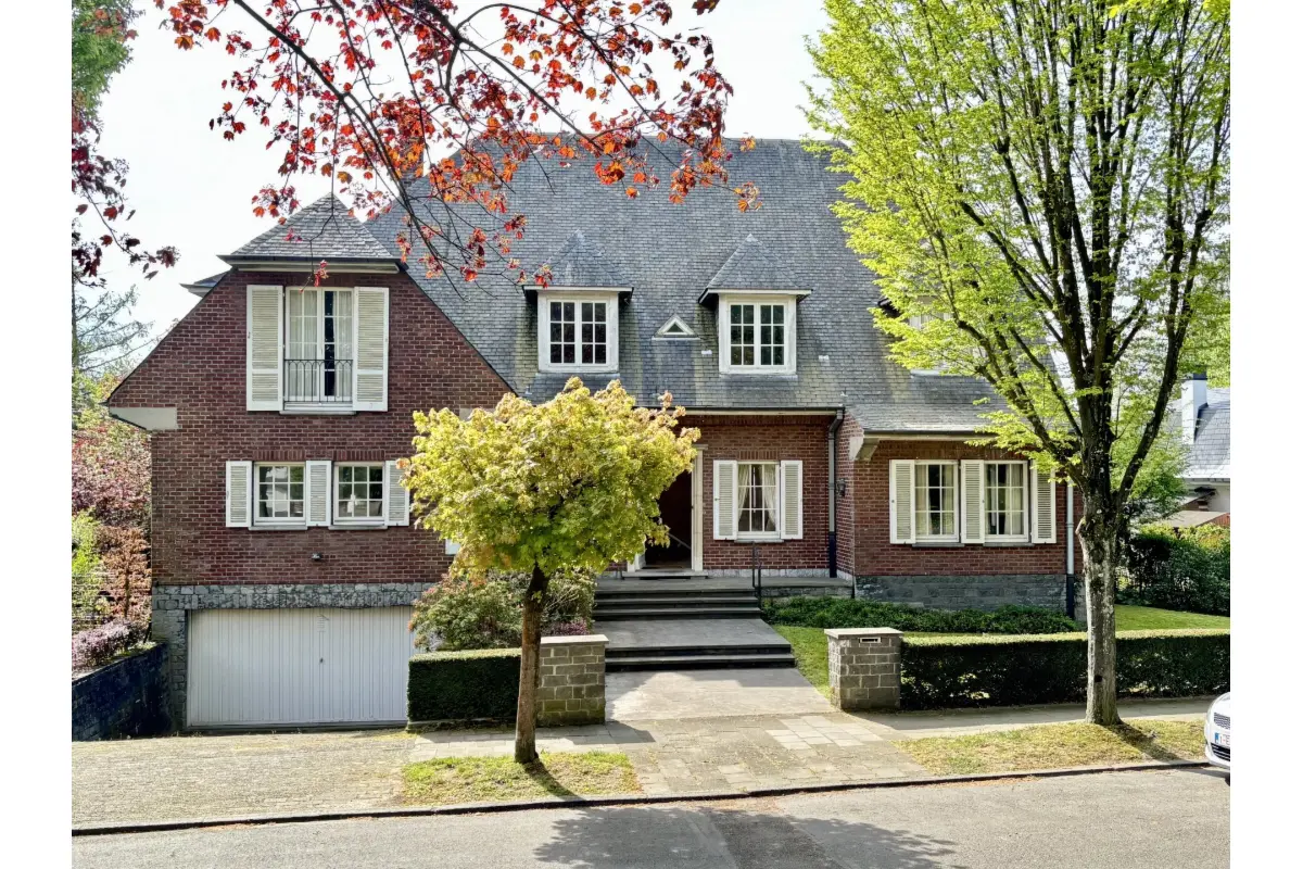 Villa te  koop in Ukkel 1180 1350000.00€ 7 slaapkamers 440.00m² - Zoekertje 756619