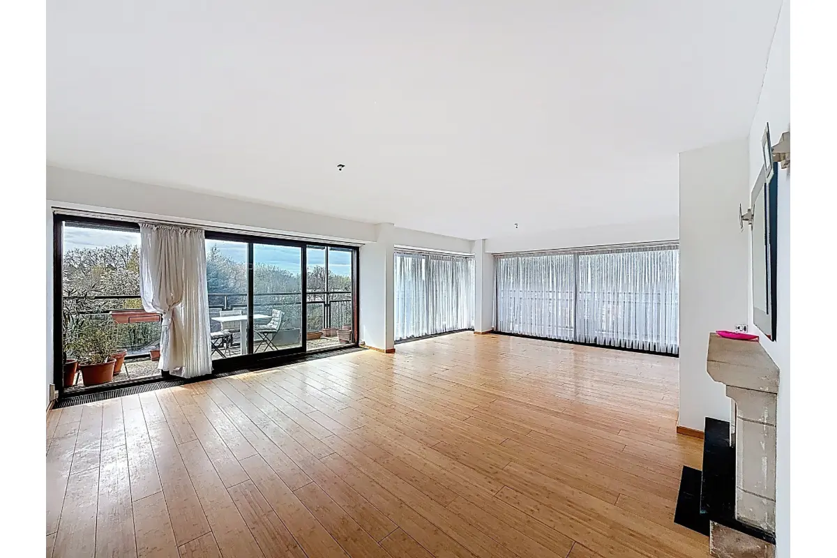 Appartement à louer à Woluwe-Saint-Pierre 1150 1995.00€ 3 chambres 150.00m² - annonce 756812