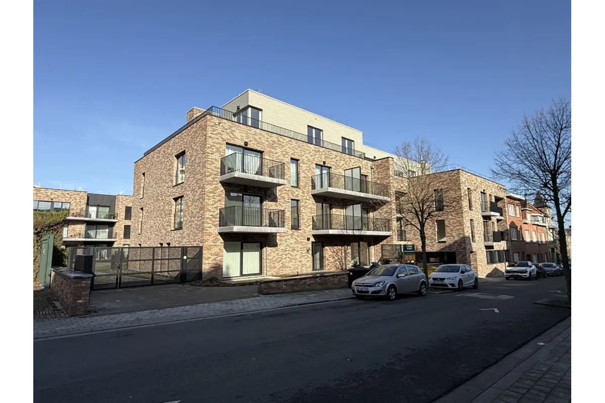 Appartement à vendre à Berchem-Sainte-Agathe 1082 302500.00€ 1 chambres 73.00m² - annonce 756953