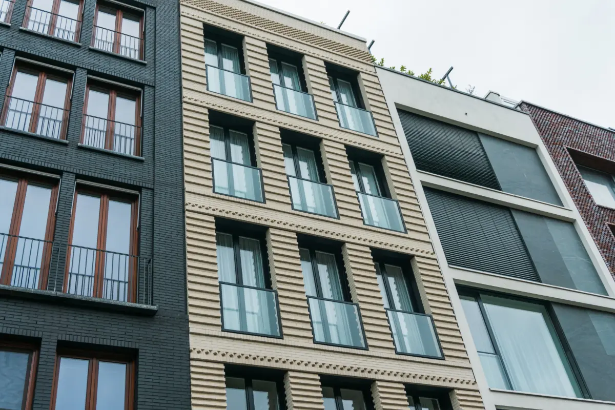 Grond te  koop in Anderlecht 1070 1300000.00€  slaapkamers m² - Zoekertje 756733