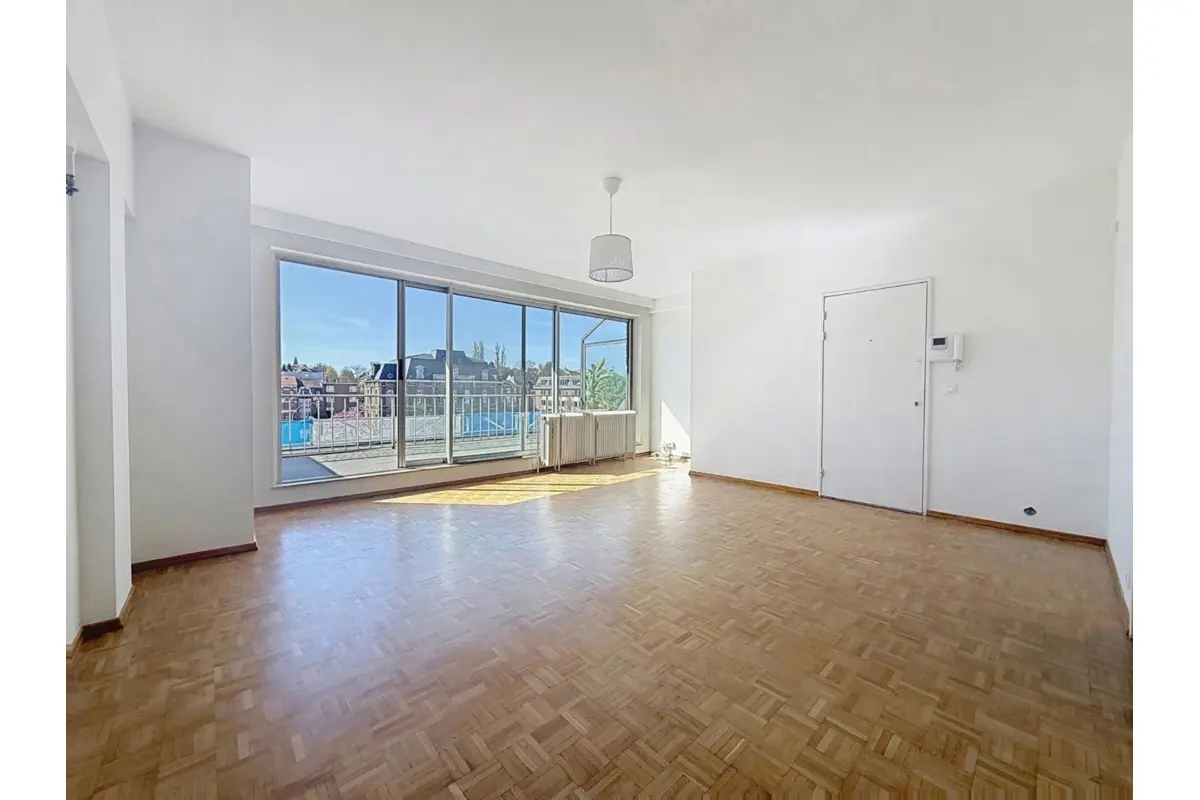 Appartement te  huur in Ukkel 1180 1250.00€ 2 slaapkamers 72.00m² - Zoekertje 757611