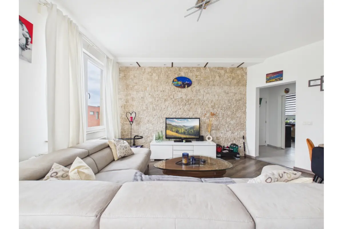 Appartement à louer à Evere 1140 1195.00€ 1 chambres 68.00m² - annonce 757769