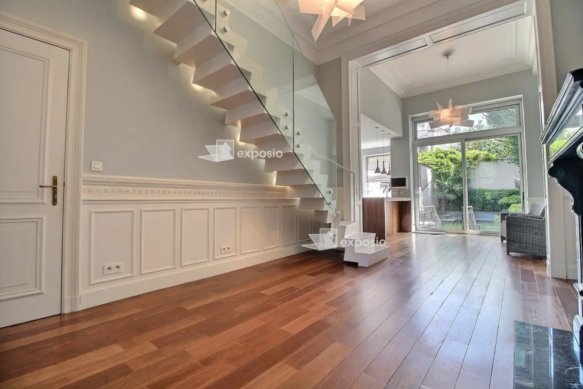 Triplex à louer à Bruxelles 1000 2950.00€ 3 chambres 190.00m² - annonce 758634