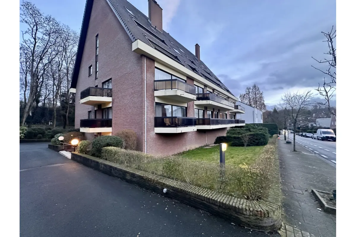 Appartement te  in Ukkel 1180 420000.00€ 3 slaapkamers 120.00m² - Zoekertje 758666