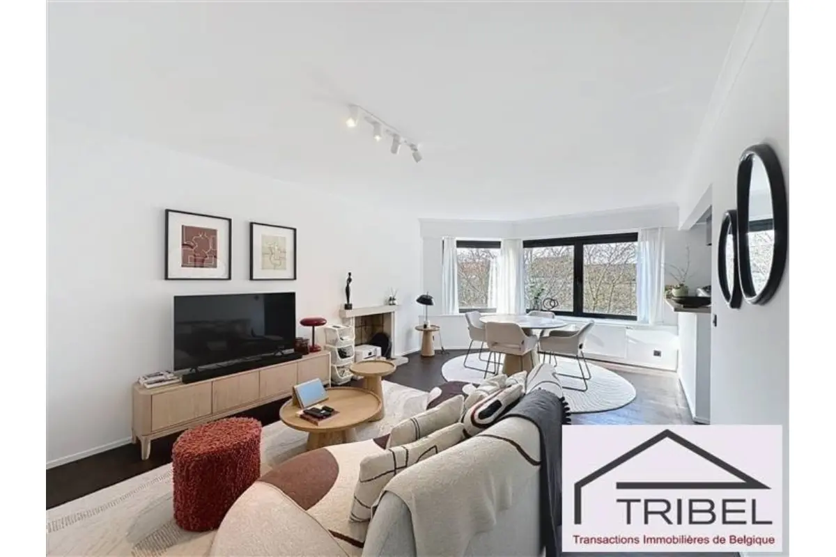Appartement te  huur in Sint-Lambrechts-Woluwe 1200 1800.00€ 2 slaapkamers 78.00m² - Zoekertje 758166