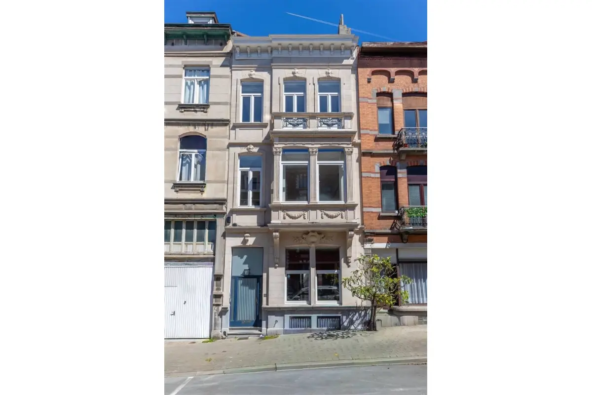 Maison à vendre à Forest 1190 699000.00€ 5 chambres 300.00m² - annonce 758134