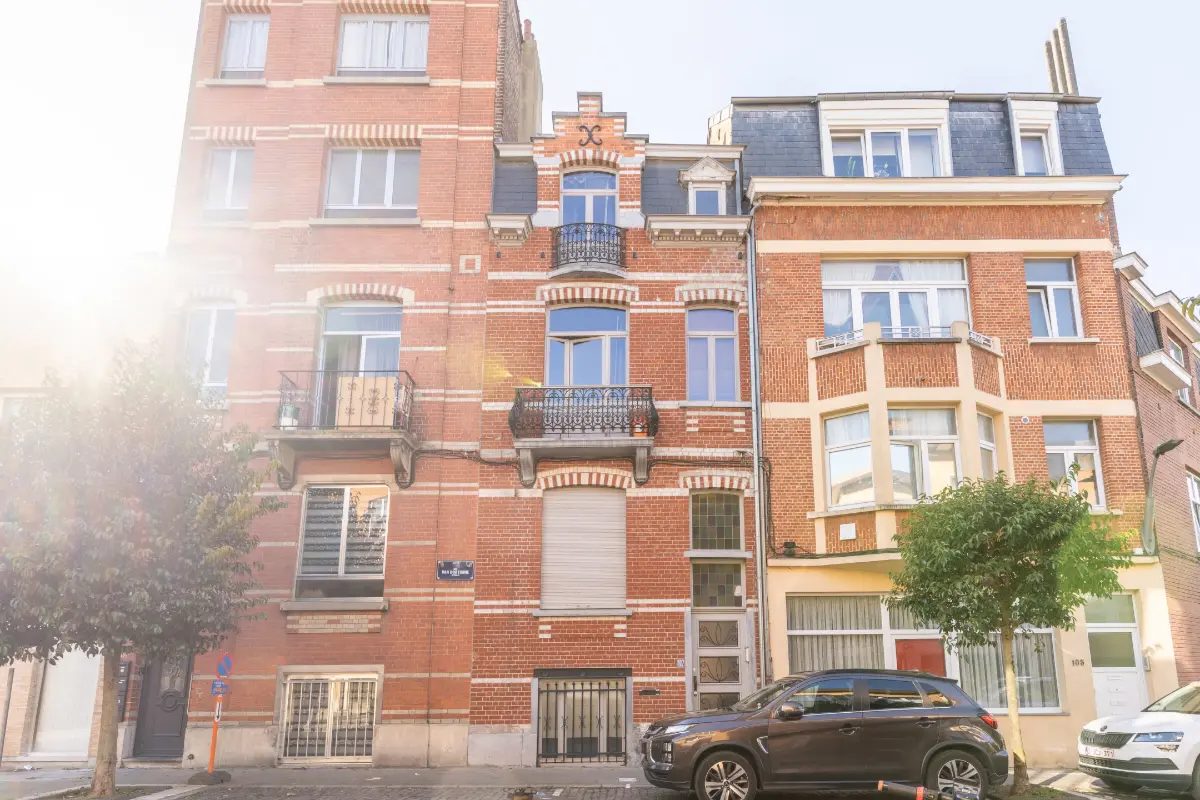 Herenhuis te  koop in Jette 1090 445000.00€ 5 slaapkamers 180.00m² - Zoekertje 758530