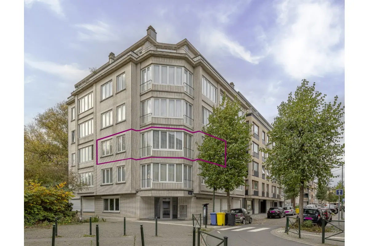 Appartement à vendre à Molenbeek-Saint-Jean 1080 240000.00€ 2 chambres 87.00m² - annonce 758468