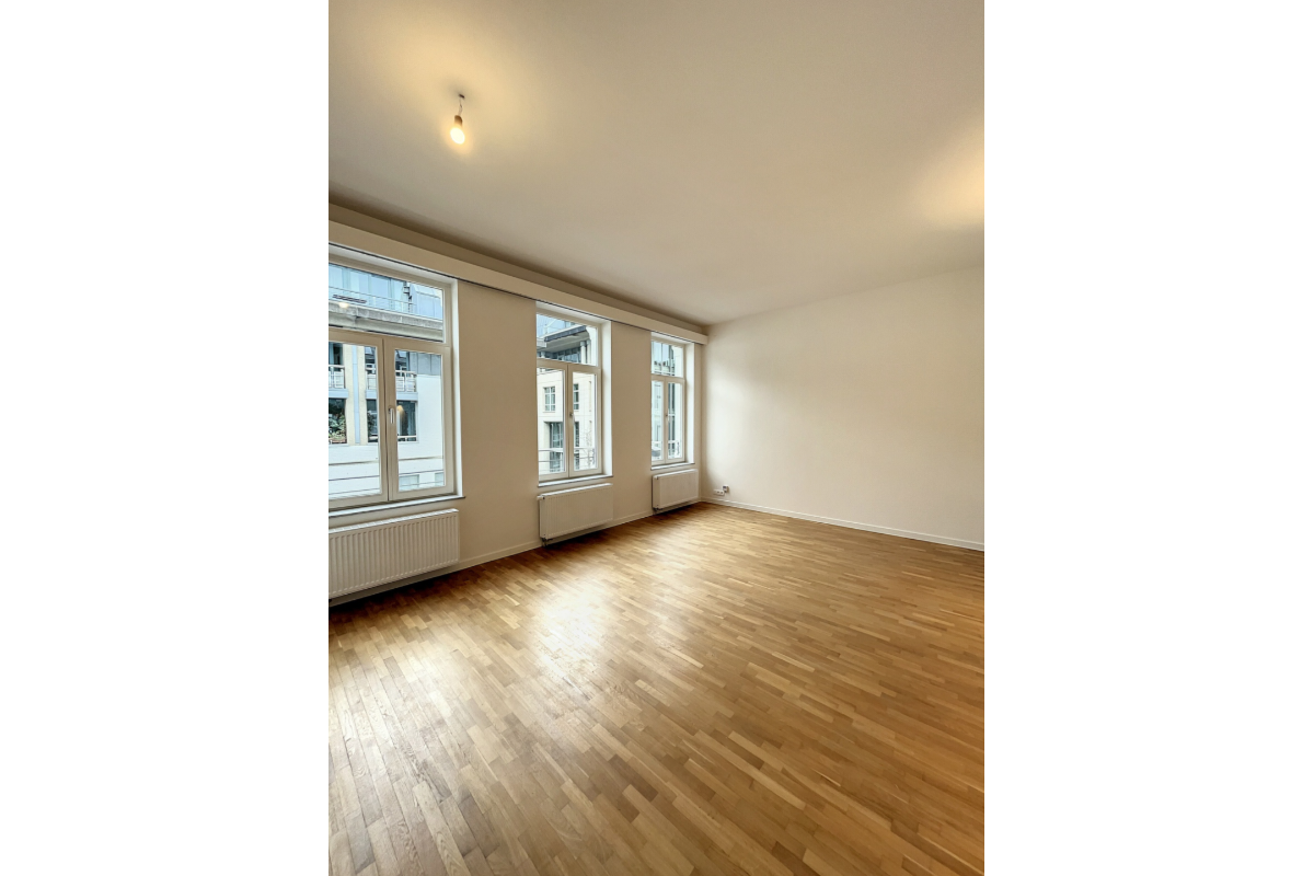 Appartement à  à Etterbeek 1040 1675.00€ 2 chambres 90.00m² - annonce 758474
