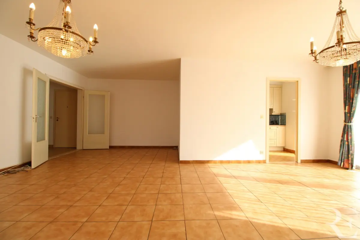 Appartement à vendre à Berchem-Sainte-Agathe 1082 299000.00€ 3 chambres 118.00m² - annonce 758862