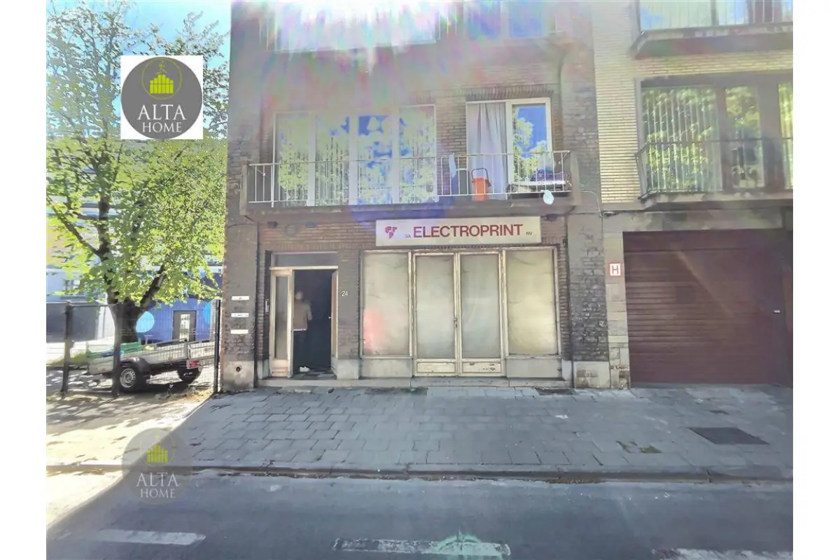 Handelszaak te  koop in Anderlecht 1070 195000.00€  slaapkamers 160.00m² - Zoekertje 758703