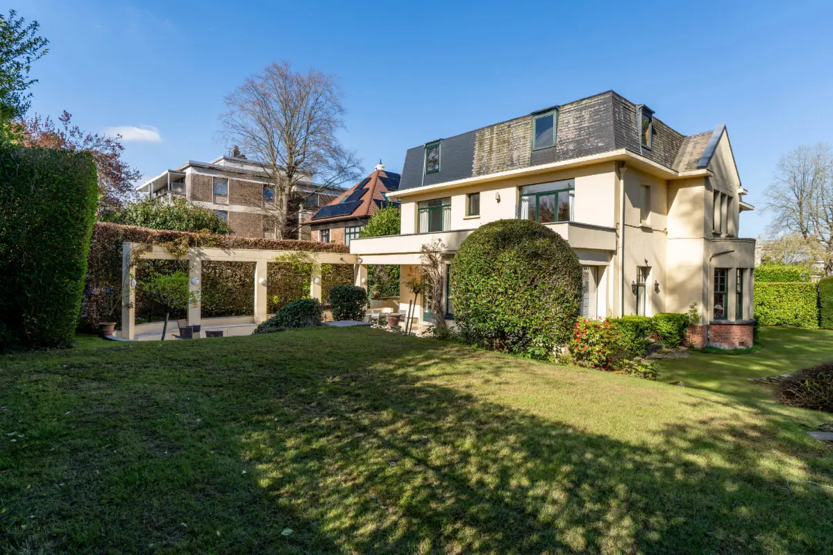 Villa te  koop in Watermaal-Bosvoorde 1170 1845000.00€ 6 slaapkamers 450.00m² - Zoekertje 759191