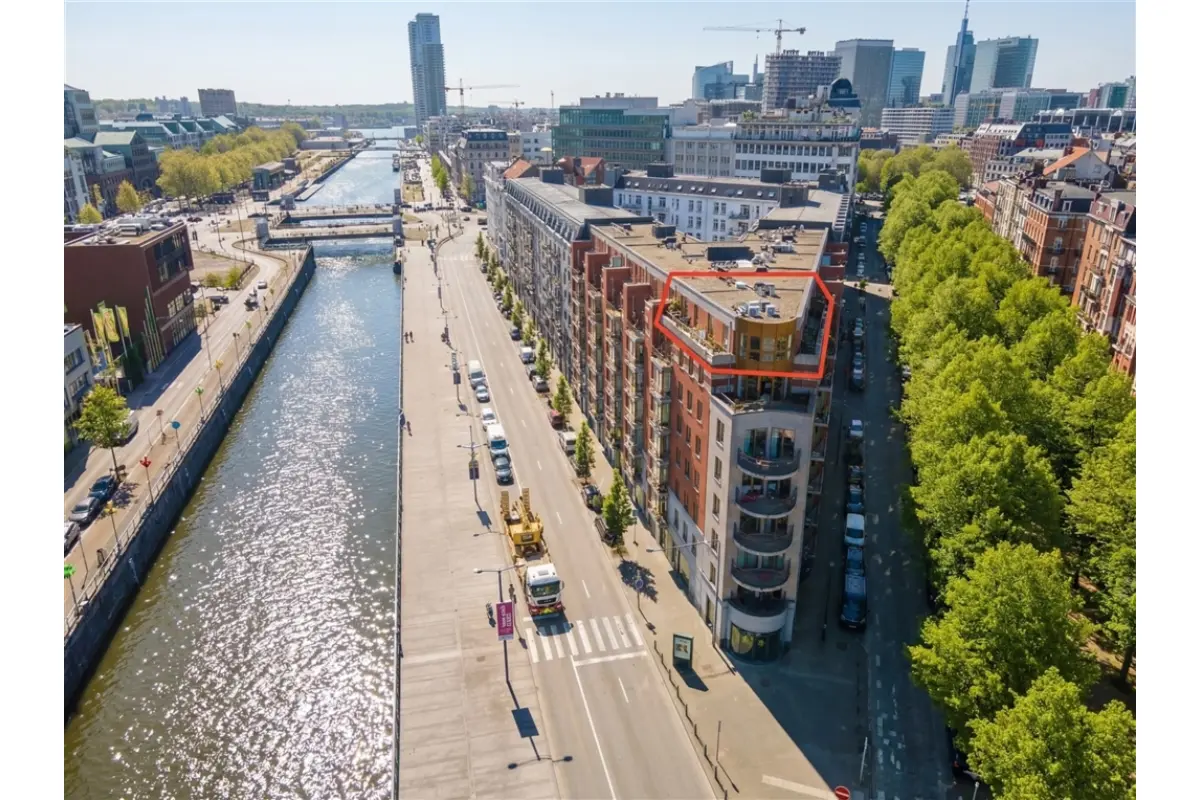 Penthouse te  koop in Brussel 1000 479000.00€ 3 slaapkamers 126.00m² - Zoekertje 759634