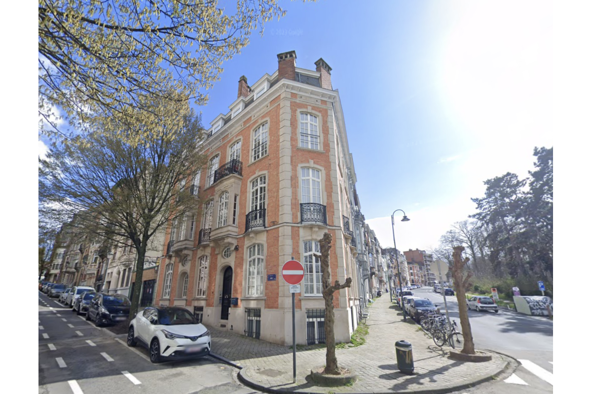 Duplex à louer à Saint-Gilles 1060 2100.00€ 4 chambres 166.00m² - annonce 759728