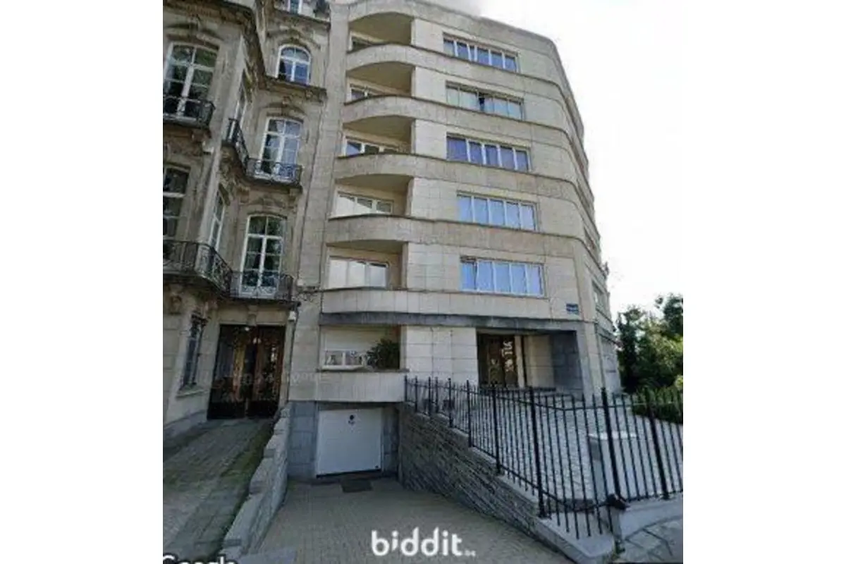 Studio à vendre à Etterbeek 1040 120000.00€  chambres m² - annonce 759192