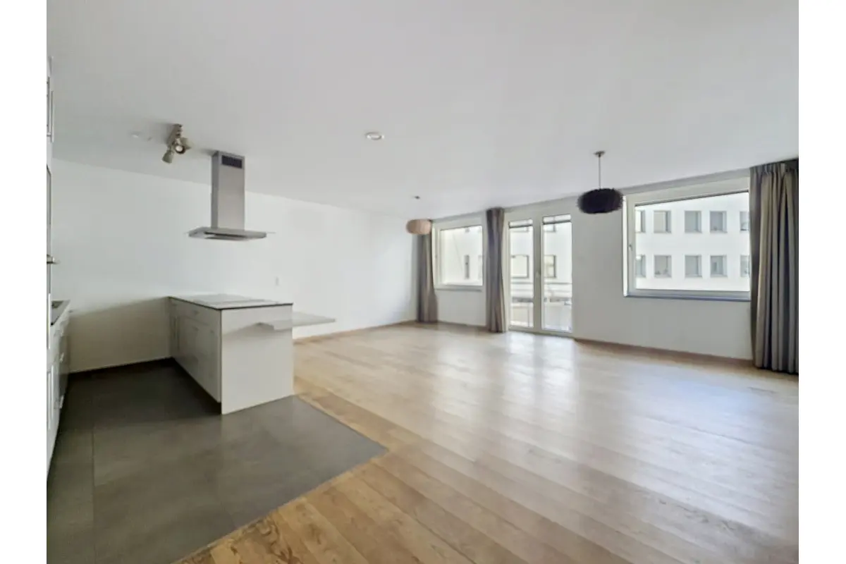 Appartement à  à Bruxelles 1000 1900.00€ 3 chambres 106.00m² - annonce 759550