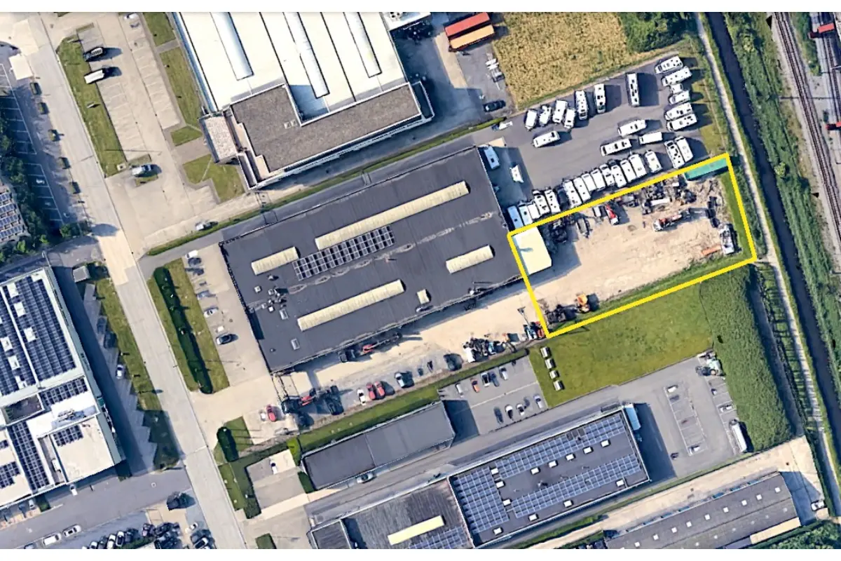 Terrain à bâtir à louer à Bruges 8000 2250.00€  chambres m² - annonce 759793