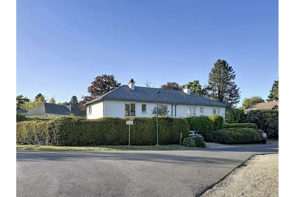 Maison à  à Rhode-Saint-Genese 1640 2750.00€ 4 chambres 200.00m² - annonce 759606