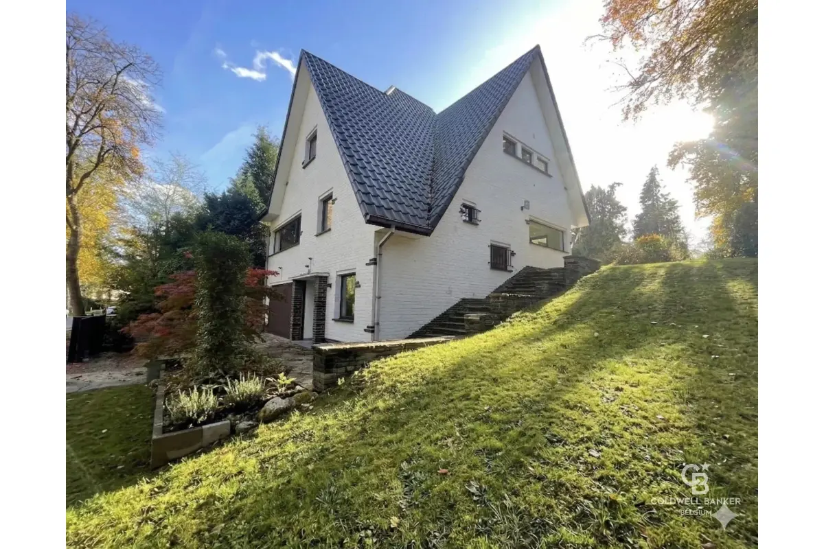 Villa à vendre à Uccle 1180 1295000.00€ 5 chambres m² - annonce 759953