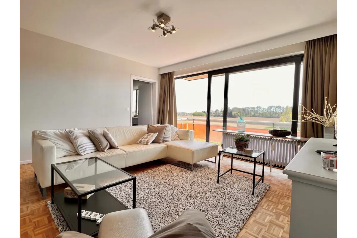Appartement à  à Sint-Stevens-Woluwe 1932 369000.00€ 2 chambres 95.00m² - annonce 759472
