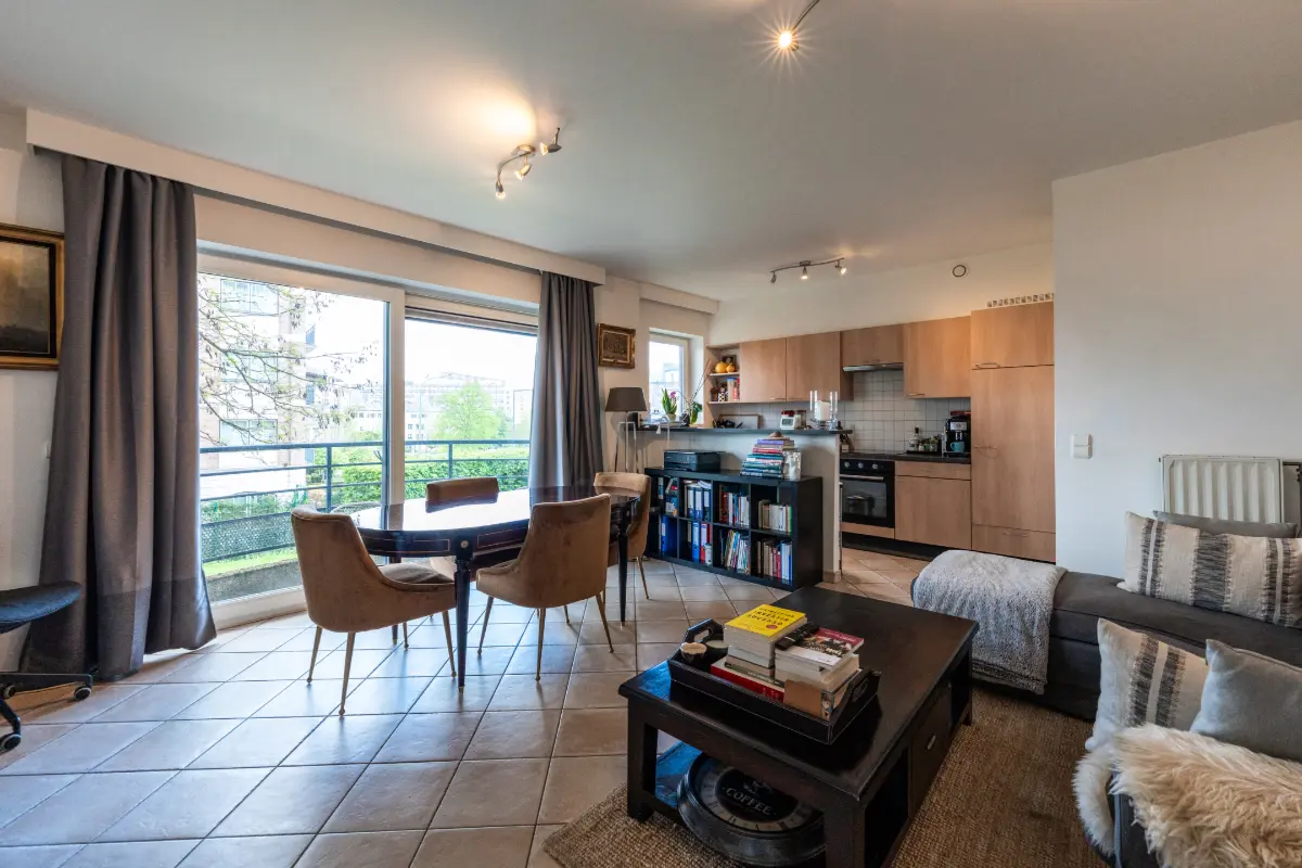 Appartement à vendre à Woluwe-Saint-Lambert 1200 295000.00€ 1 chambres 60.00m² - annonce 760787