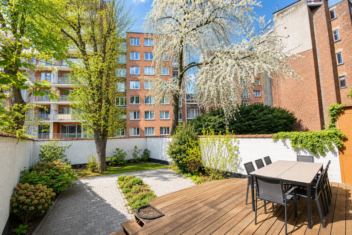 Herenhuis te  koop in Schaarbeek 1030 1440000.00€ 9 slaapkamers 525.00m² - Zoekertje 760259