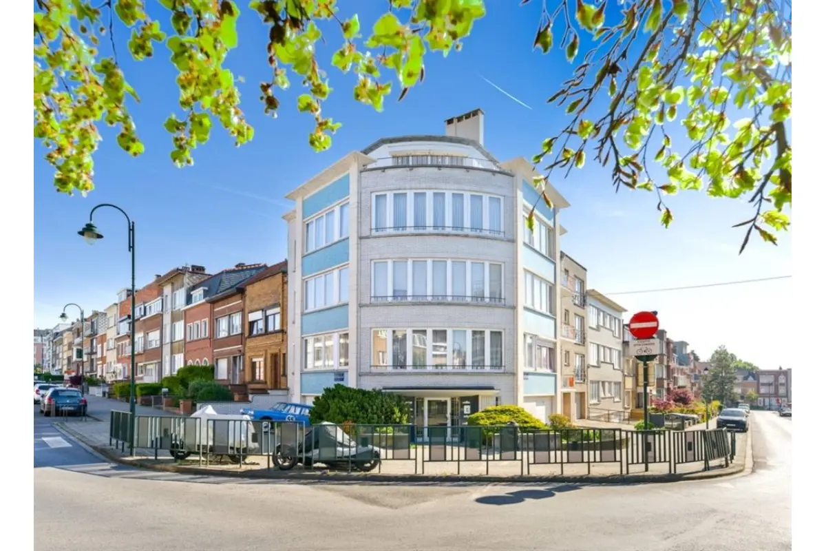 Penthouse te  koop in Laken 1020 310000.00€ 2 slaapkamers 94.00m² - Zoekertje 760350