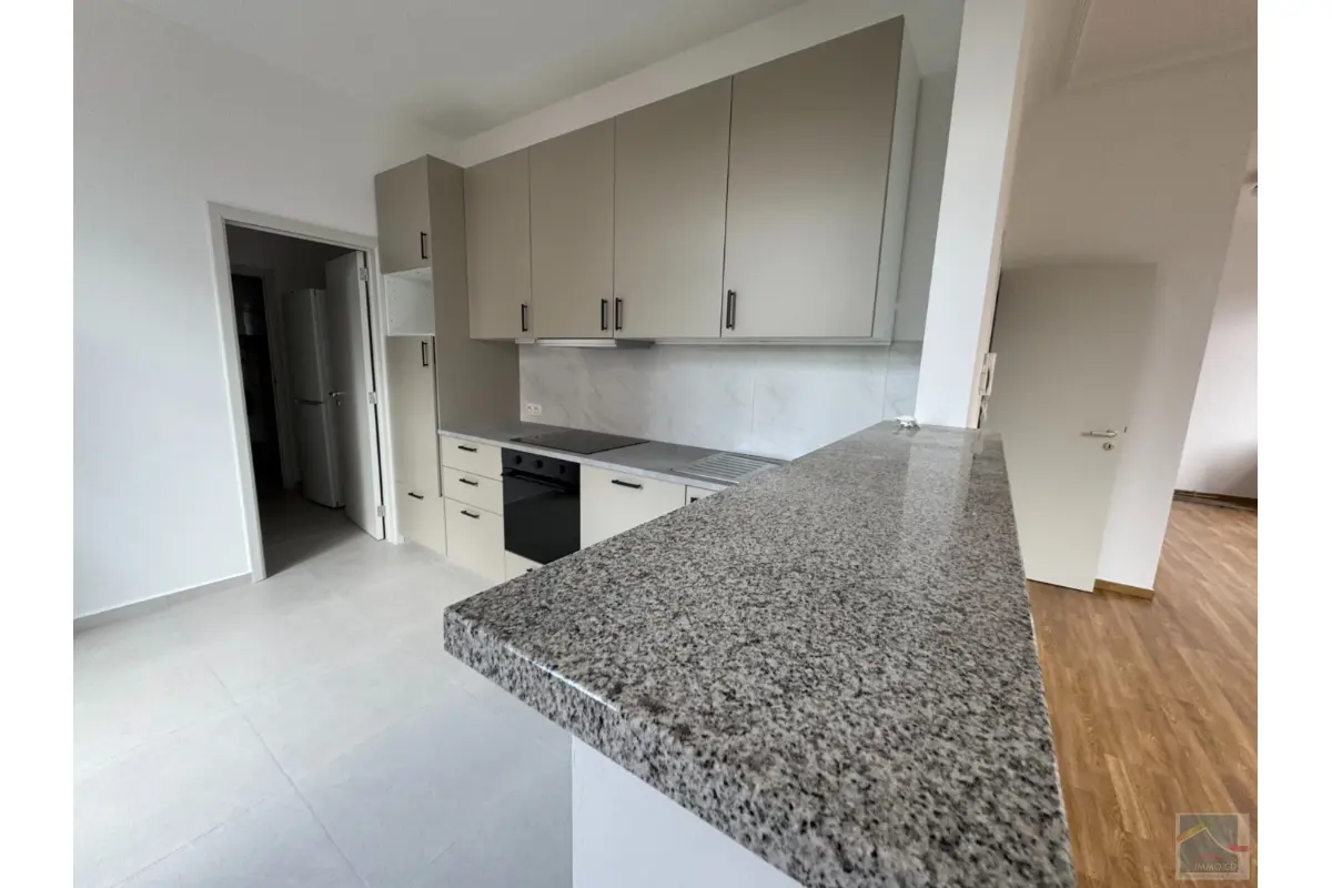 Duplex à louer à Etterbeek 1040 2100.00€ 3 chambres 160.00m² - annonce 760862
