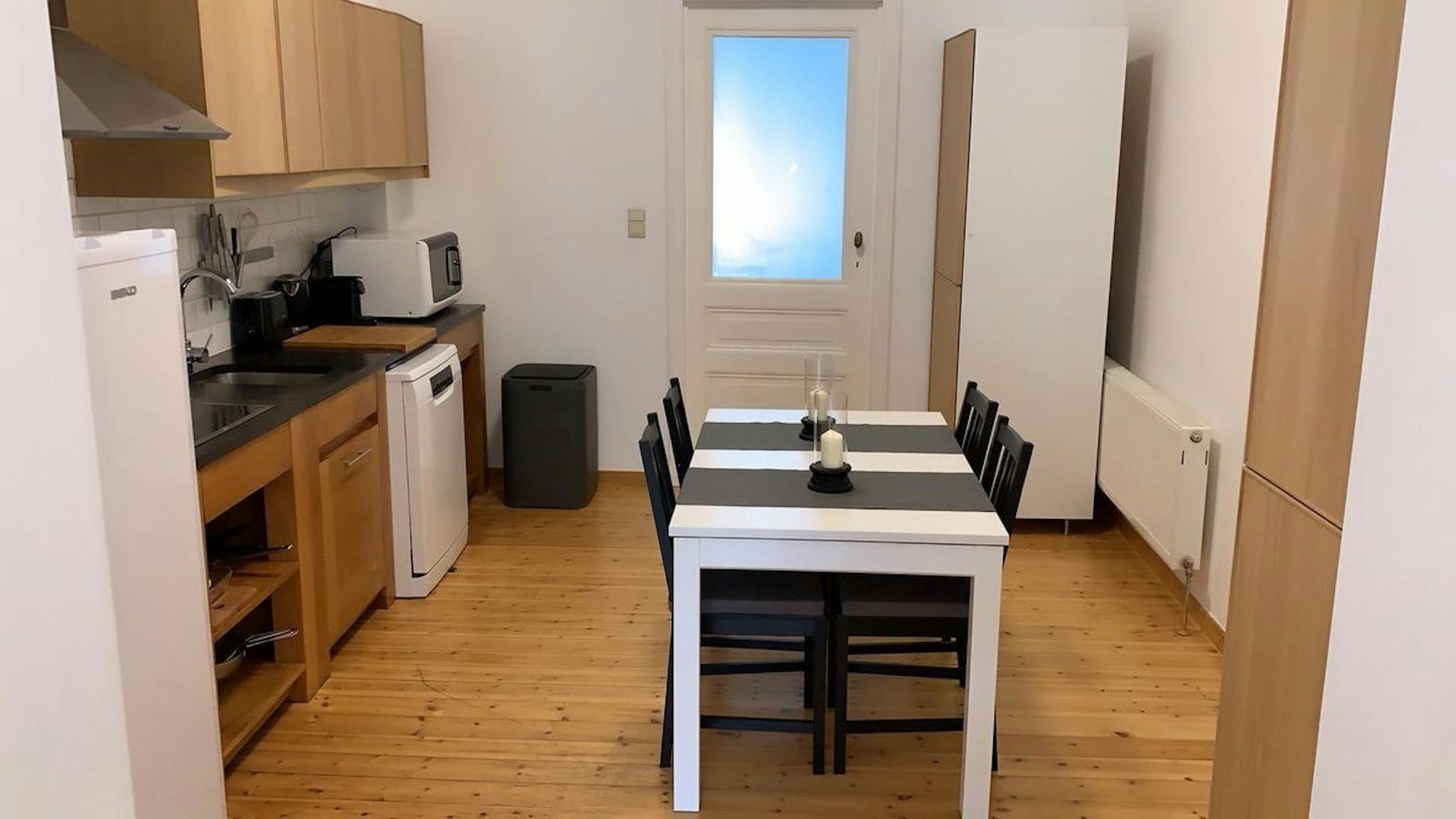 Appartement te  huur in Sint-Gillis 1060 1600.00€ 1 slaapkamers 65.00m² - Zoekertje 761013