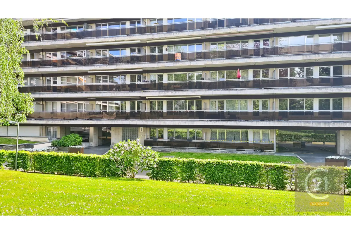 Appartement te  koop in Laken 1020 270000.00€ 2 slaapkamers 70.00m² - Zoekertje 760339