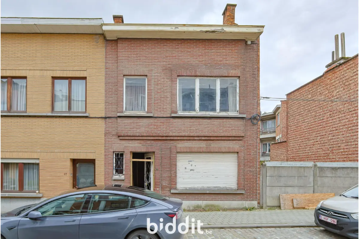 Maison à vendre à Berchem-Sainte-Agathe 1082 135000.00€ 3 chambres m² - annonce 761124