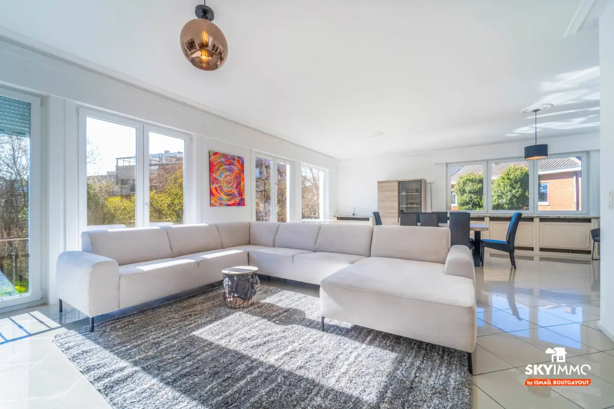 Mixgebouw te  koop in Laken 1020 899000.00€ 5 slaapkamers 600.00m² - Zoekertje 761818