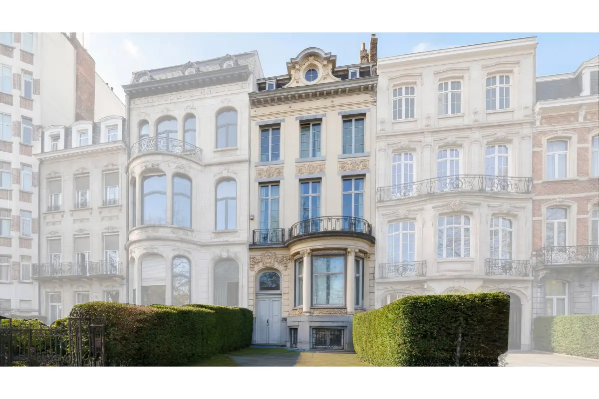 Mixgebouw te  koop in Etterbeek 1040 1690000.00€ 9 slaapkamers 580.00m² - Zoekertje 761628