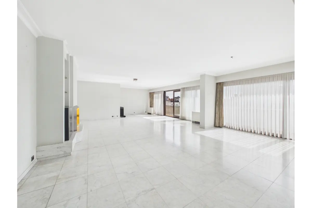 Appartement te  koop in Koekelberg 1081 389000.00€ 3 slaapkamers 152.00m² - Zoekertje 761406