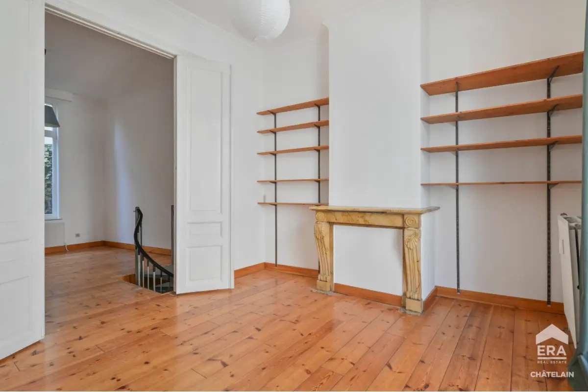 Appartement te  koop in Elsene 1050 375000.00€ 1 slaapkamers 99.00m² - Zoekertje 761315
