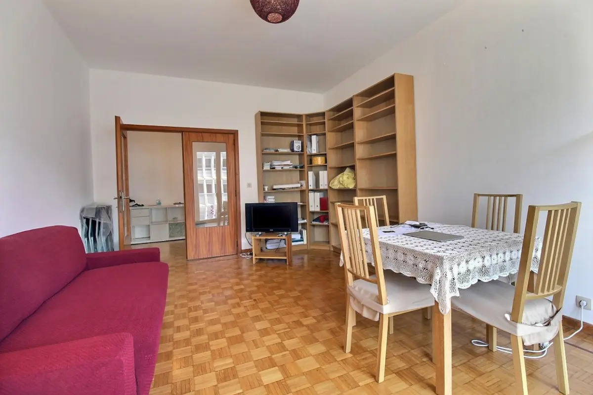 Appartement te  in Etterbeek 1040 1600.00€ 2 slaapkamers 85.00m² - Zoekertje 761388