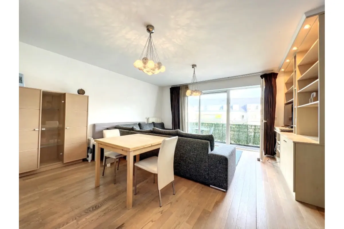 Appartement te  in Sint-Lambrechts-Woluwe 1200 950.00€ 1 slaapkamers 60.00m² - Zoekertje 770419