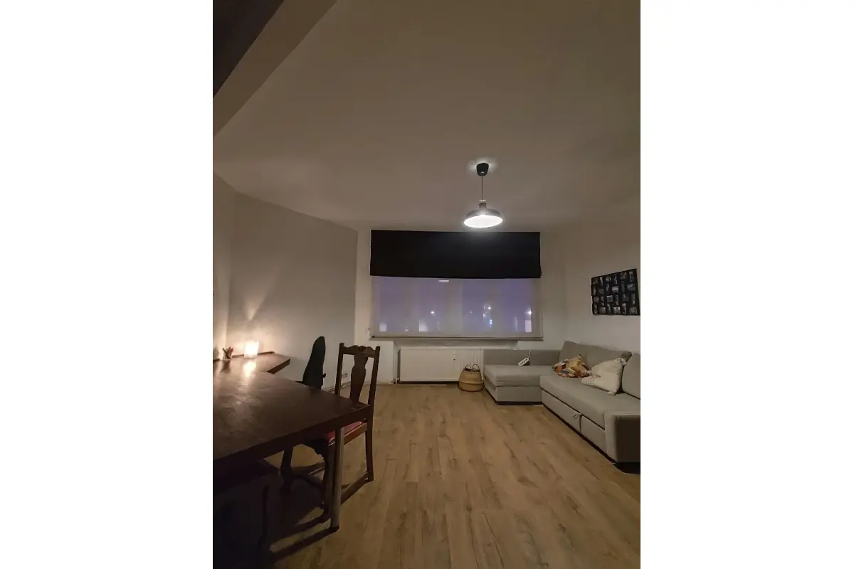 Appartement te  huur in Sint-Joost-ten-Node 1210 1300.00€  slaapkamers m² - Zoekertje 761938