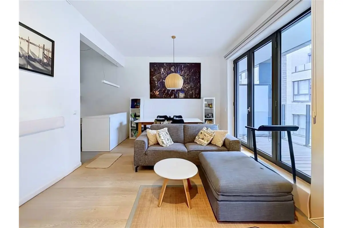 Appartement te  in Elsene 1050 1700.00€ 2 slaapkamers 88.00m² - Zoekertje 762600