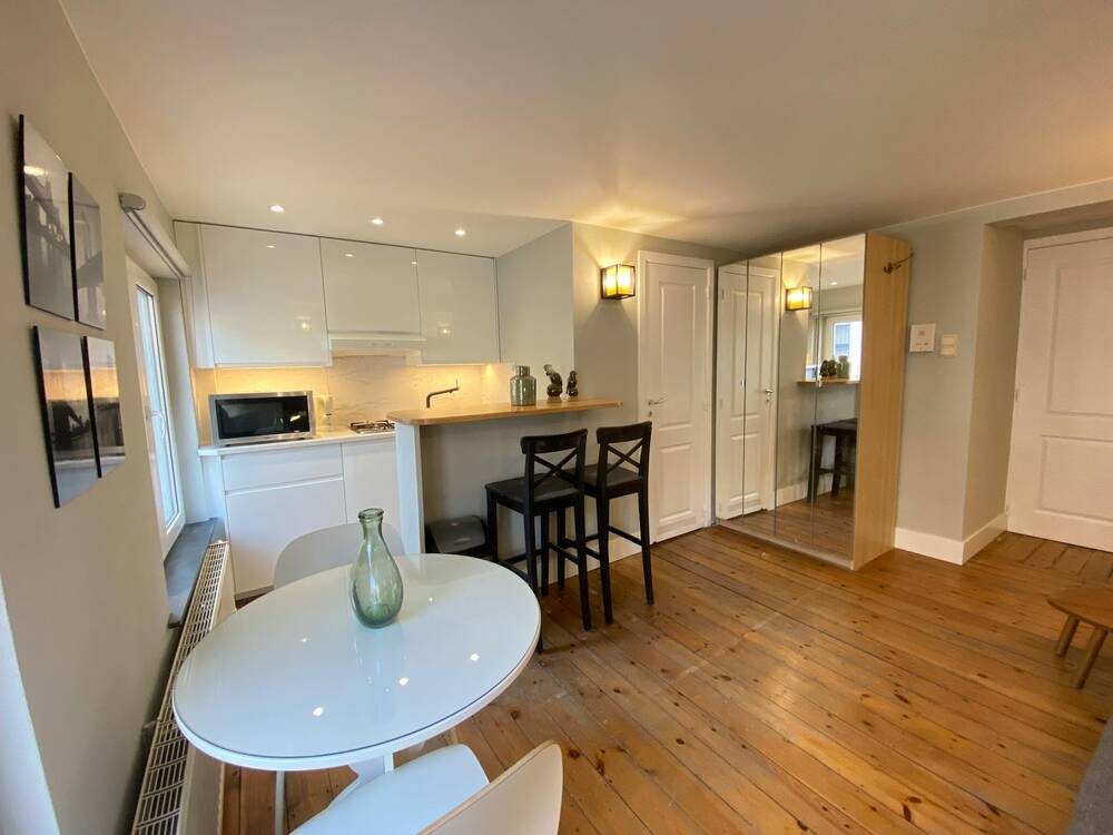 Appartement à louer à Bruxelles 1000 760.00€ 1 chambres 25.00m² - annonce 764088
