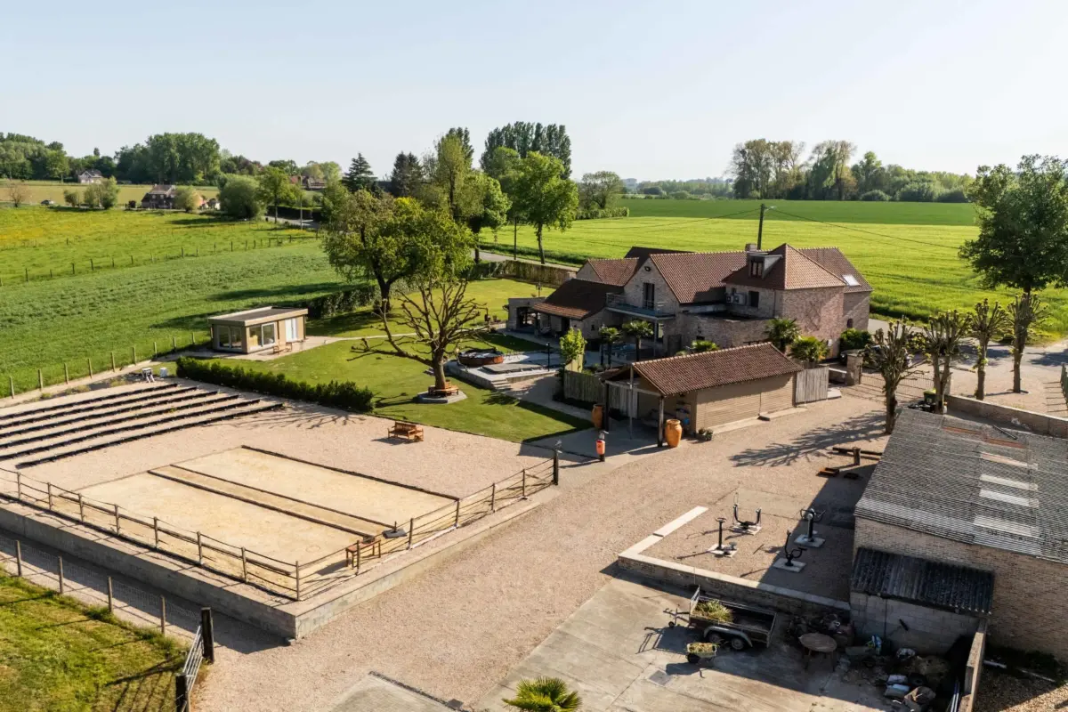 Commerce à vendre à Grammont 9500 1495000.00€  chambres 468.00m² - annonce 763239