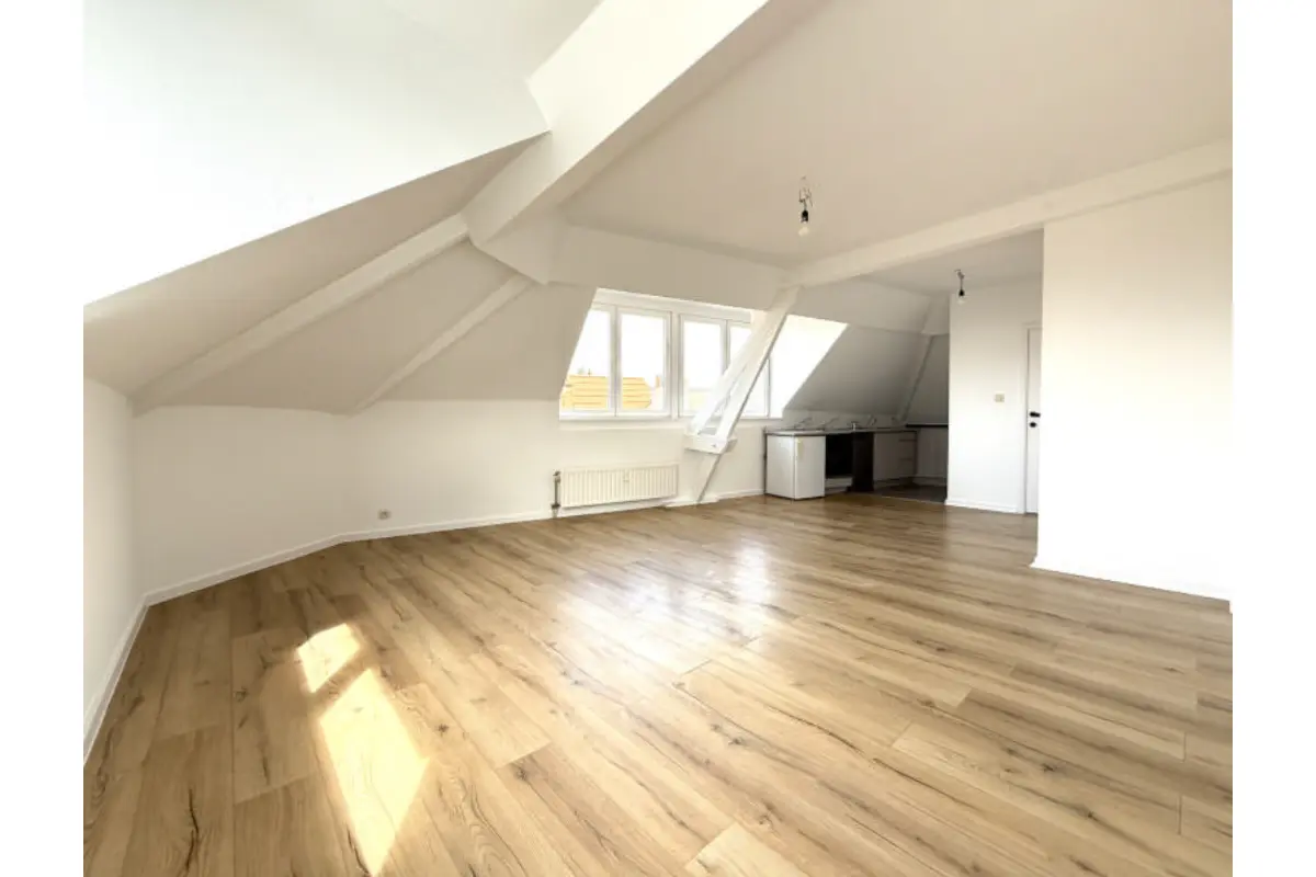 Appartement te  huur in Ukkel 1180 800.00€  slaapkamers 45.00m² - Zoekertje 763330