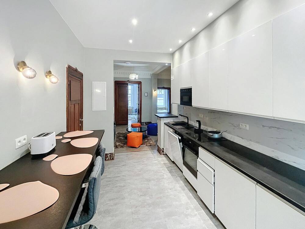 Appartement à louer à Anderlecht 1070 595.00€ 1 chambres 165.00m² - annonce 764090