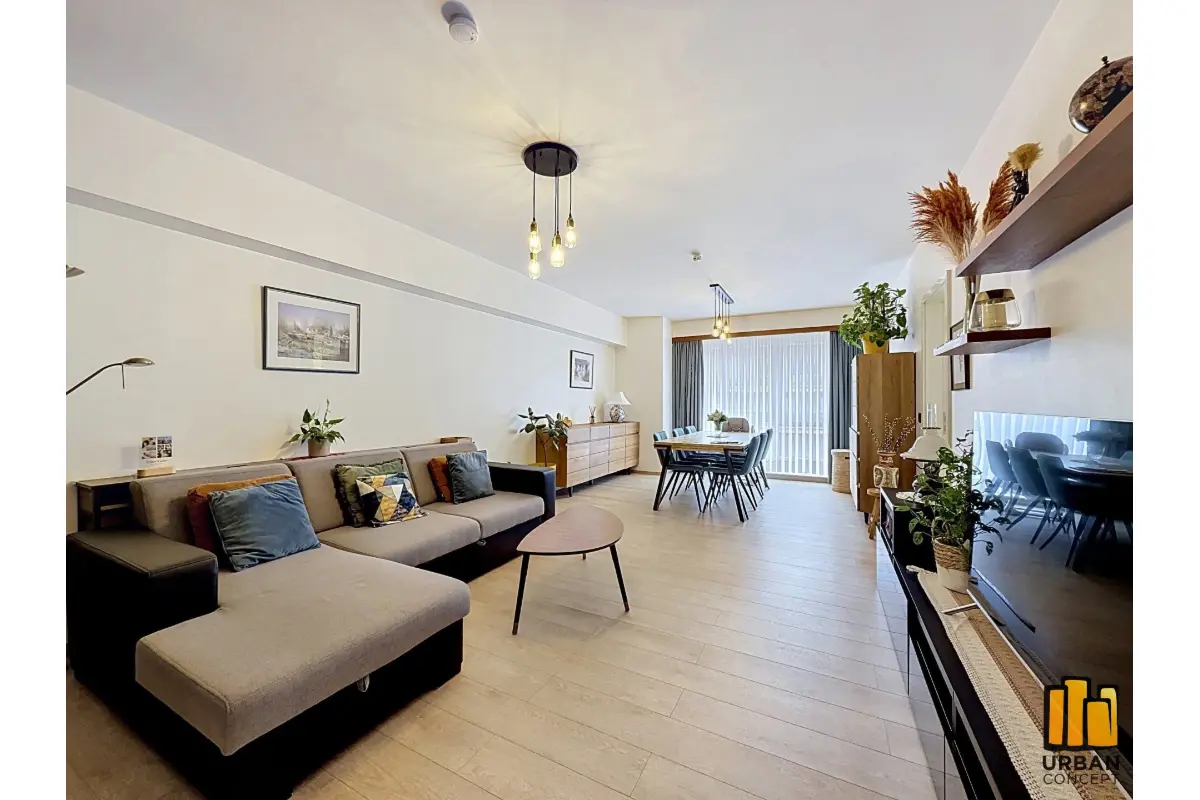 Appartement te  in Sint-Jans-Molenbeek 1080 255000.00€ 2 slaapkamers 88.00m² - Zoekertje 763411